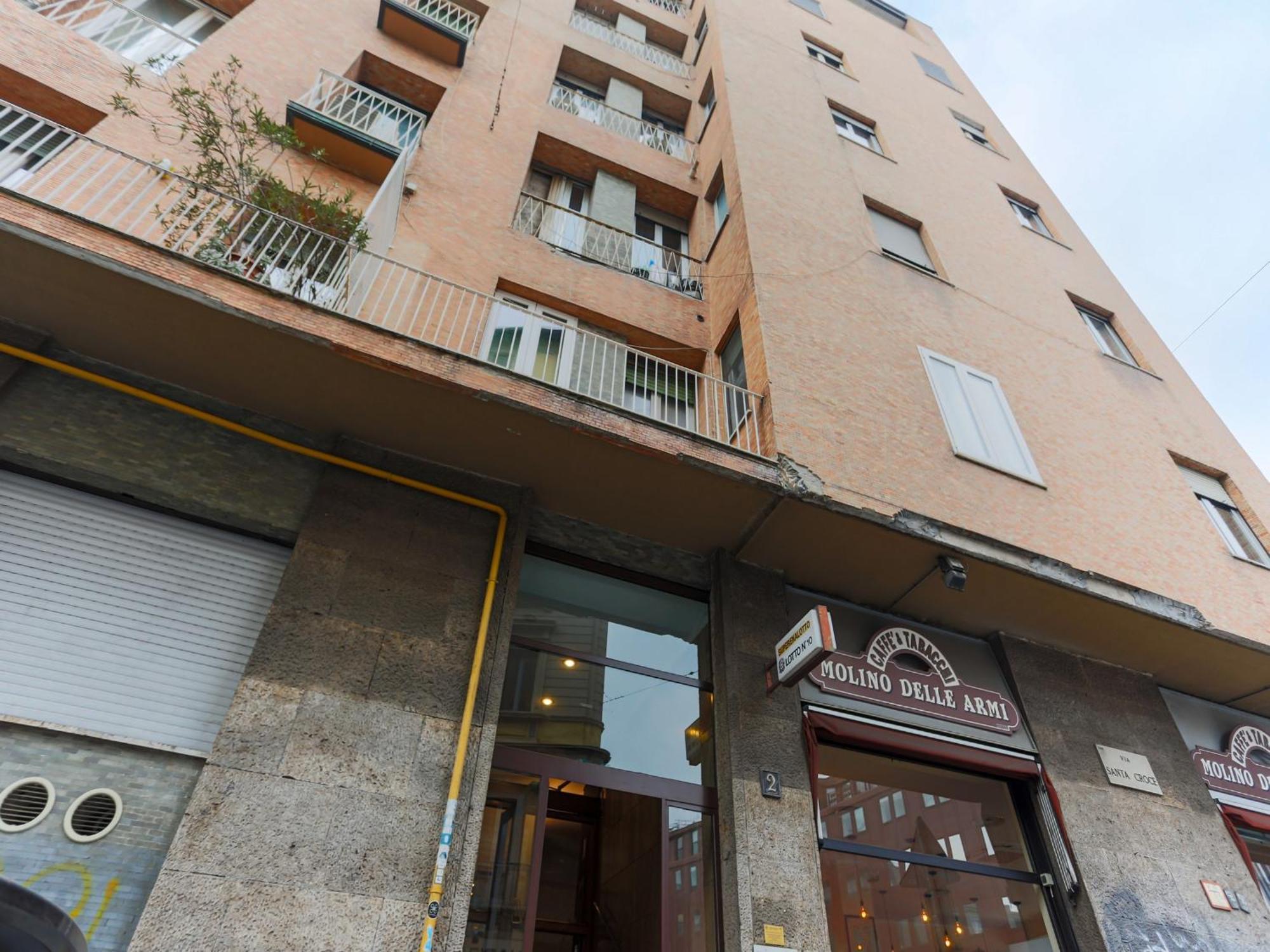 The Best Rent - Cozy Two-Bedroom Apartment Near Colonne S Lorenzo Милан Экстерьер фото
